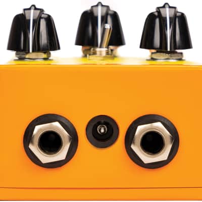 EARTHQUAKER DEVICES Special Cranker - Boost / Medium-Gain Overdrive image 3