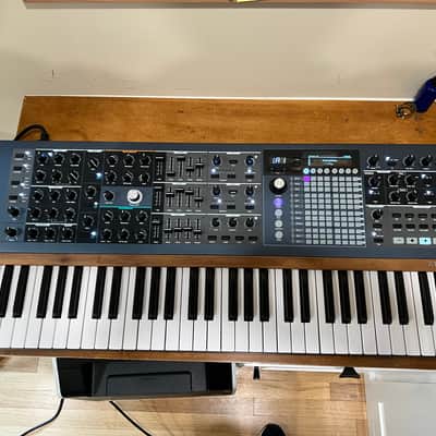 Arturia PolyBrute 61-Key Synthesizer 2021 - Present - Black