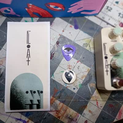 Old Blood Noise Endeavors Float Dual Moving Filter 2022 - Present - Cream / Mint Graphic image 2