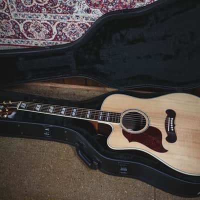 Gibson Songwriter Deluxe Studio EC with Rosewood Fretboard  - Antique Natural - Left handed image 11