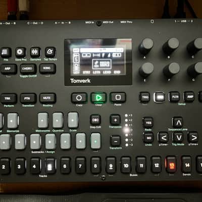 Elektron Tonverk 8-Voice Sampler 2025 - Present - Black image 1