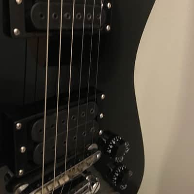 Ibanez Iceman IC300 black w/ Dimarzio evolution pickups image 5