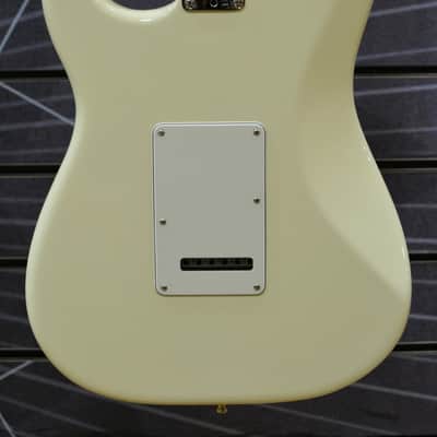 Fender Jeff Beck Stratocaster - Olympic White - Incl Vintage Style Tweed Case image 2