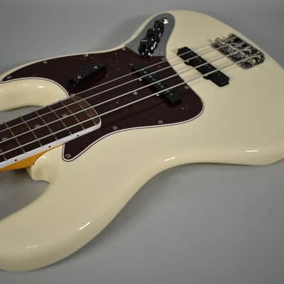 Fender American Vintage II '66 Jazz Bass Olympic White w/OHSC image 11