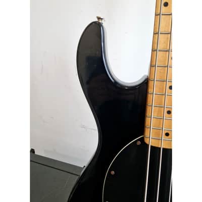 Vintage V96 Stingray Bass Guitar - Black – Bass Guitar - Very Good image 5