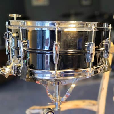 Ludwig Black Beauty 6.5x14" 10-Lug Classic '78/'79 Snare Drum Black image 3