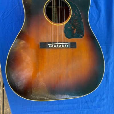 Gibson J-45 1948 - sunburst image 3