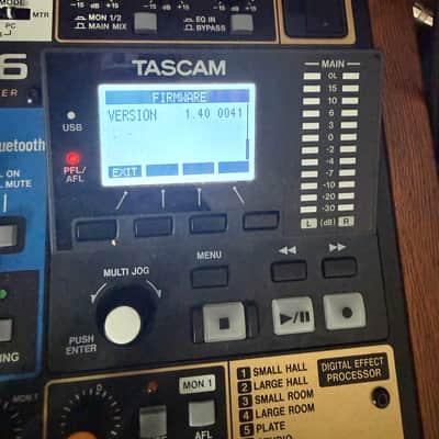 TASCAM Model 16 Multitrack Recorder / Mixer / Audio Interface 2019 - Present - Black with Wood Cheeks image 4