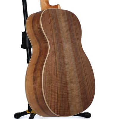 Larrivee OM-03 Walnut Vine Inlay Limited Edition image 6