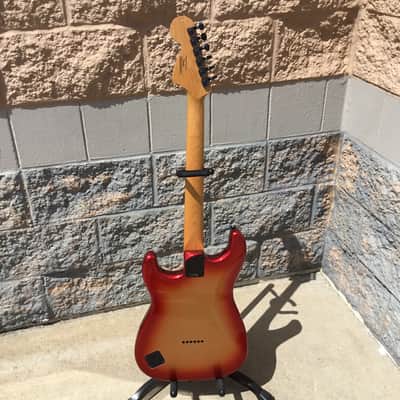 Squier Contemporary Stratocaster Special HT Sunset Metallic image 6