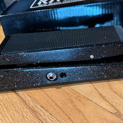 Real McCoy Custom RMC 9 Bass Eqwahlyzer - Black image 2