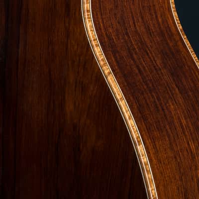 Bourgeois 00 DB Signature Deluxe Aged Tone Adirondack Spruce and Madagascar Rosewood Used (2024) image 20