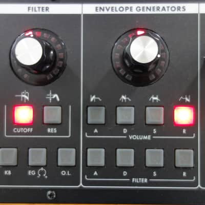 Moog Slim Phatty 2 (with wooden frame) image 9