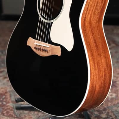 Taylor Gold Label 517e Grand Pacific Acoustic/Electric Guitar - Blacktop with Hardshell Case image 4