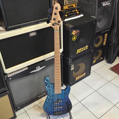 Sandberg California VT5 35" 2026 - Zebra Finish Blueburst Bass Guitar image 2