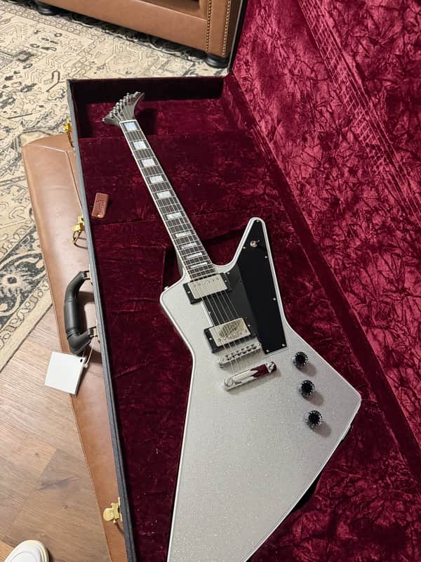 Gibson Custom Shop M2M Explorer 2024 - Silver sparkle