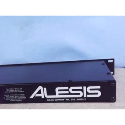 Alesis Midiverb II 16-Bit Digital Effects image 6