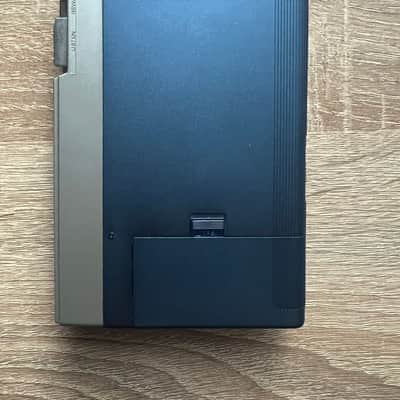 Sony Walkman TPS-L2 – Mint Aesthetic Condition – Original Case – Unrestored image 7
