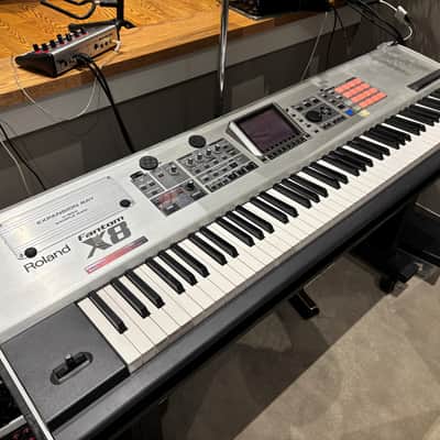 Roland Fantom-X8 88-Key Workstation Keyboard 2003 - 2004 - Silver image 4
