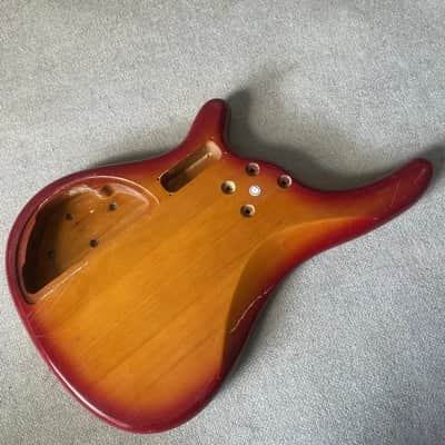 Cherry Burst 4 String Bass Basswood Body image 6