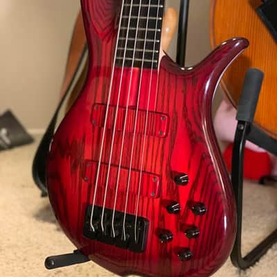 F bass BN5 Red image 1