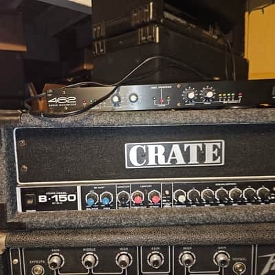 Crate B150 80's  - Gray carpet image 1