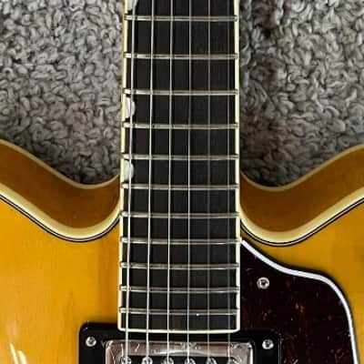Gretsch  G2622T Streamliner w/Bigsby, Broad’Tron™ BT-3S Pickups, Village Amber image 7