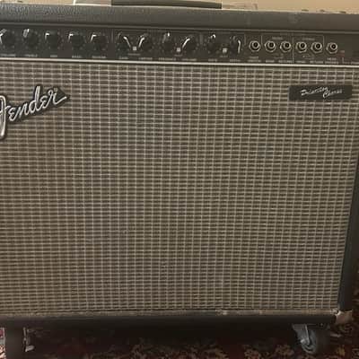 Fender Princeton Chorus 2-Channel 50-Watt 2x10" Solid State Guitar Combo 1999 - 2002 - Black image 3