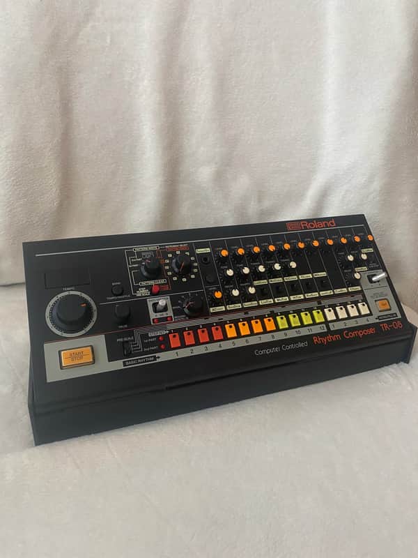 Roland Boutique Series TR-08 Analog Modeling Drum Machine 2017 - Present - Black image 1