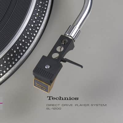 Technics SL-1200 First Model Direct Drive Player System In Very Good Condition image 6