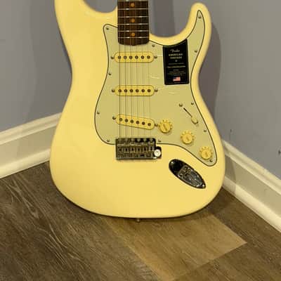 Fender American Vintage II '61 Stratocaster 2023 Olympic White image 1
