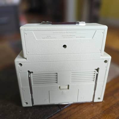 Fender Tone Master Mini pocket lunchbox guitar amp image 3