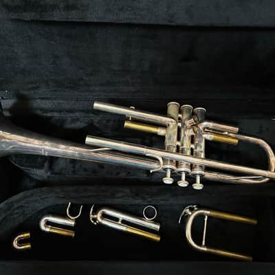 Yamaha YTR-4335GS Intermediate Bb Trumpet 2000s - Silver image 4