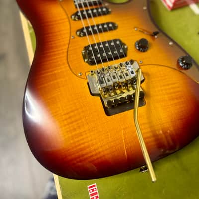 Washburn MG-70 Mercury Series 1992 - Vintage Sunburst image 16