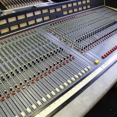 DDA DMR12 44 Input Analogue Console image 3