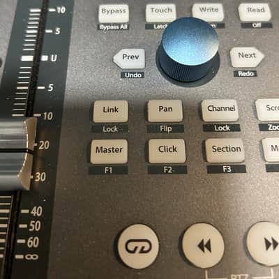 PreSonus ioStation 24c USB-C Audio Interface and DAW Controller 2020 - Present - Gray image 7