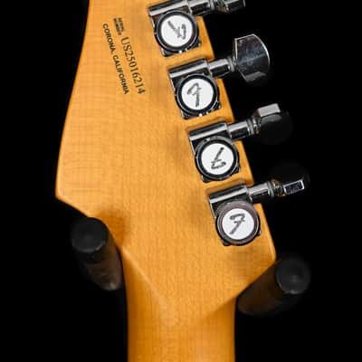Fender American Ultra Luxe Vintage '60s Stratocaster HSS from 2025 in Fiesta Red with original Hardcase image 10