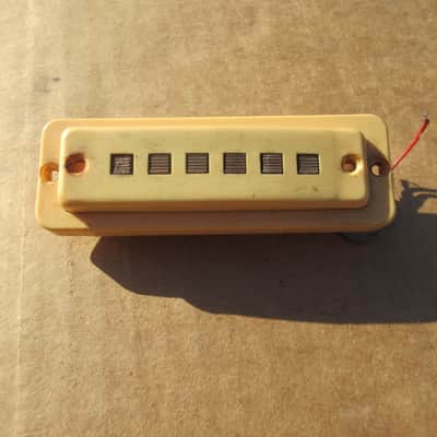 Vintage 1960s Teisco Lafayette Polaris National Guitar Pickup with Ring 5.69K image 1