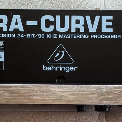 Behringer DEQ2496 Ultra-Curve Pro und Superlux EXM999 image 6