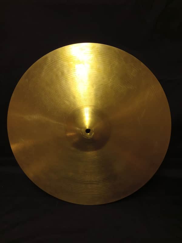 Zildjian Avedis 20" Ride Cymbal 2947g Early 80's image 1