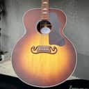 2024 Gibson SJ-200 Studio Walnut Satin Walnut Burst w/Case