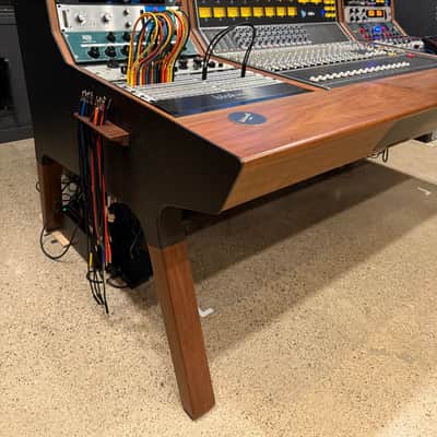 API 1608-II Recording Console (Loaded) w/ custom Desk image 5