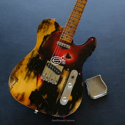 Fender American Vintage '52 Reissue Telecaster Black over Butterscotch Heavy Aged Relic image 18