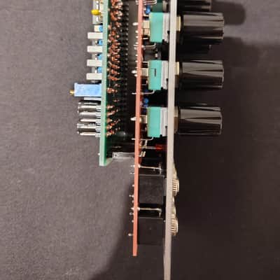 Frequency Central Ultra Wave Voltage Controlled LFO image 7
