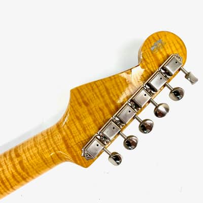 Fender Stratocaster ST-62 made in Japan 40th Anniversary 1994 Lake Placid Blue image 5