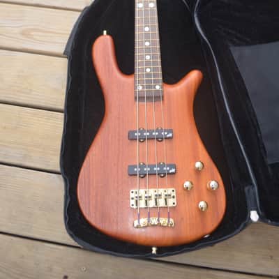 WARWICK STREAMER STAGE II bass guitars