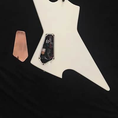 Black Diamond Custom Shop "PROWLER" Guitar Hand Crafted In AMERICA Off-White w/EMG HET SET image 8