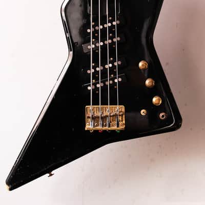 Rare extreme vintage japan metal Greco Explorer bass 1985 black image 2