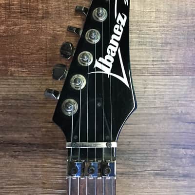 Ibanez S470 Electric Guitar With Tremolo Black image 3