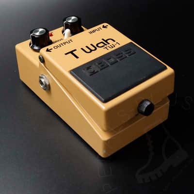 Boss TW-1 T Wah (Black Label) 1983 w/ original box image 10